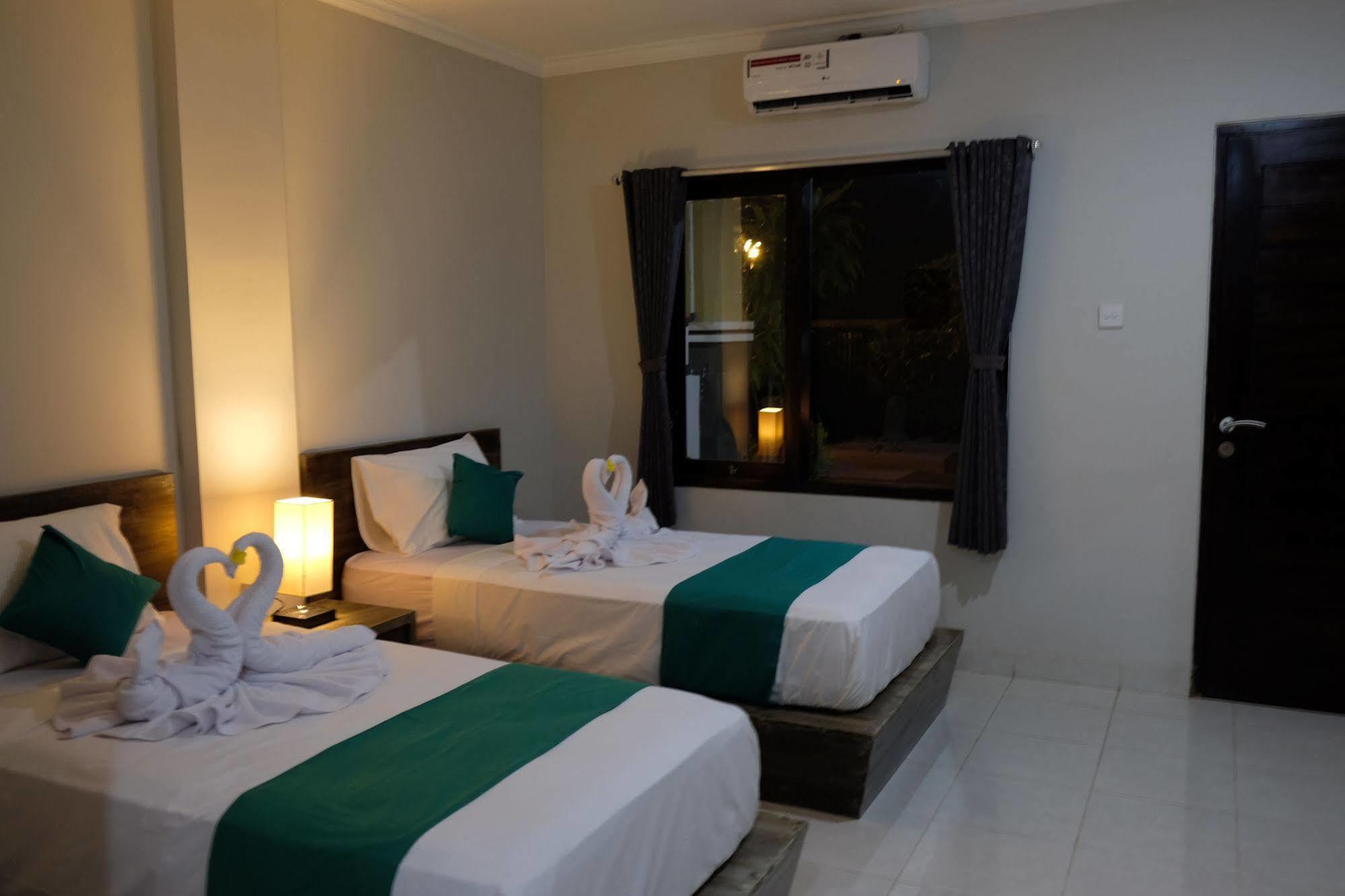 Delali Guest House Uluwatu Exterior foto
